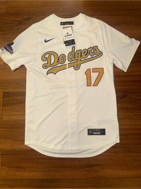 NWT Los Angeles Dodgers Nike Gold Collection 2024 World Champions Series Jersey
